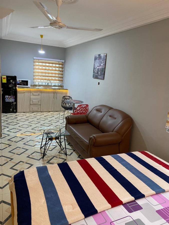 Bonsukoda Lodge Madina 외부 사진