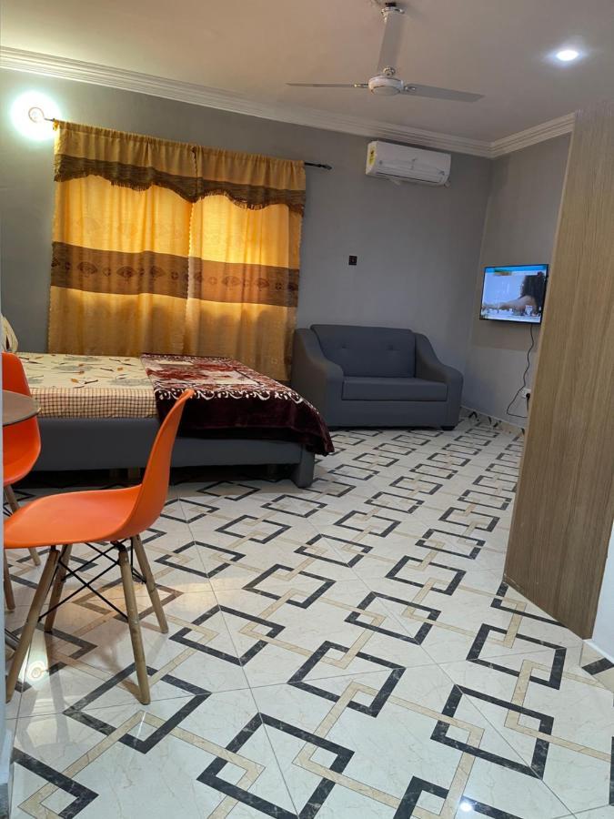 Bonsukoda Lodge Madina 외부 사진
