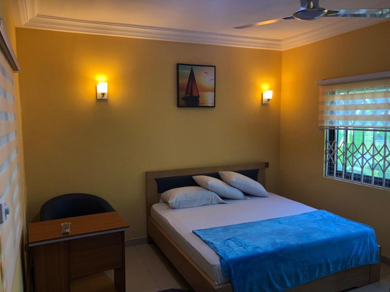 Bonsukoda Lodge Madina 외부 사진