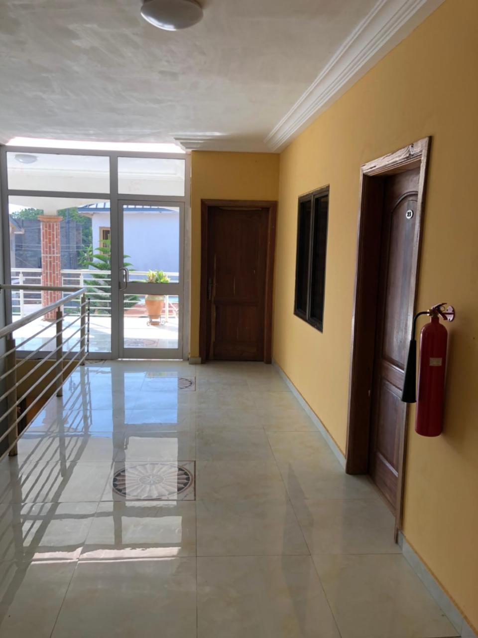 Bonsukoda Lodge Madina 외부 사진