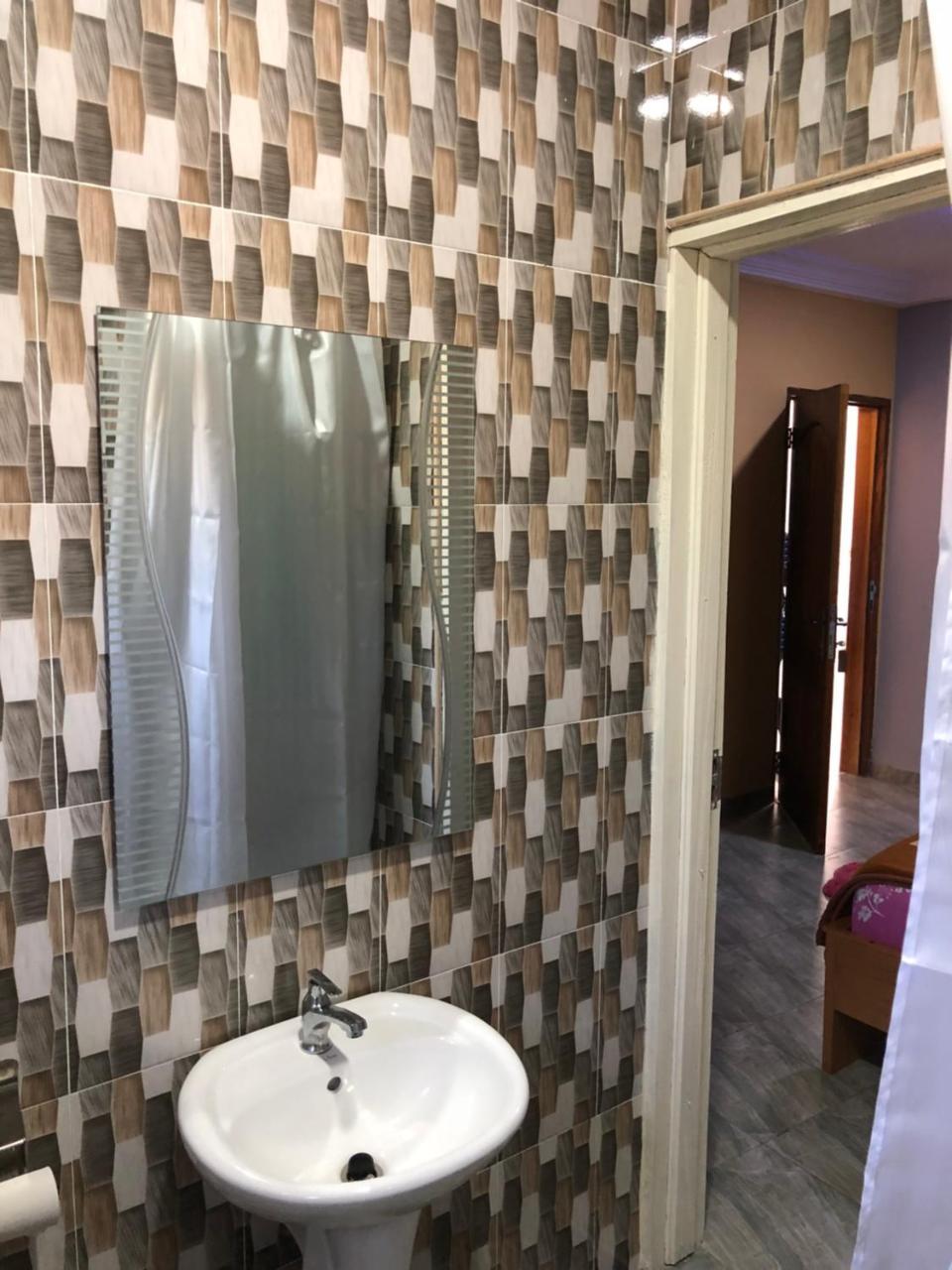 Bonsukoda Lodge Madina 외부 사진