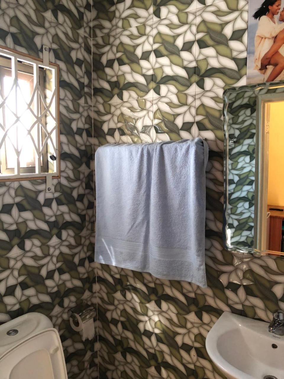 Bonsukoda Lodge Madina 외부 사진